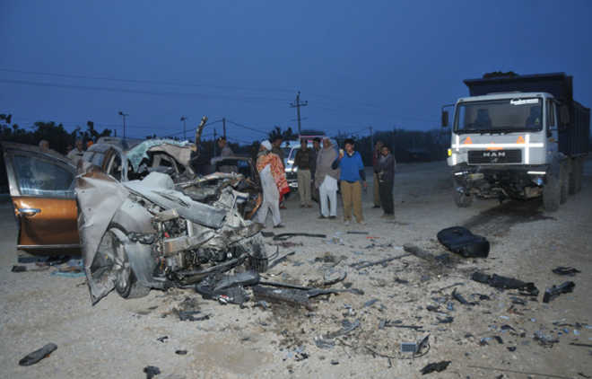 5 dead as SUV collides with dumper in Karnal