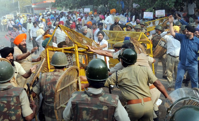 ’84 riots: Akalis protest CBI clean chit to Tytler