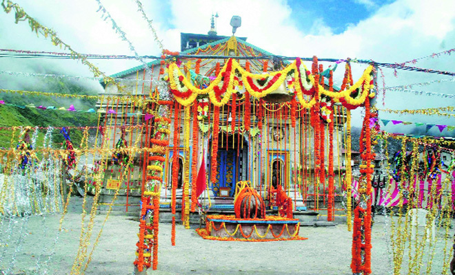 Kedarnath shrine’s foundation is not damaged, say IIT experts