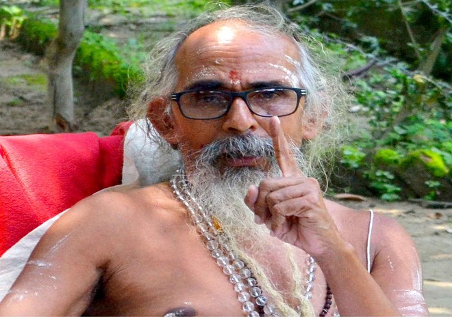 Swami Shivanand to launch stir against quarrying, again