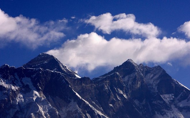 China plans rail link with Nepal through Mt Everest