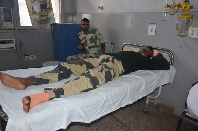 3 BSF jawans injured in shootout with Pak smugglers