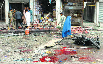 Afghan suicide blast kills 33