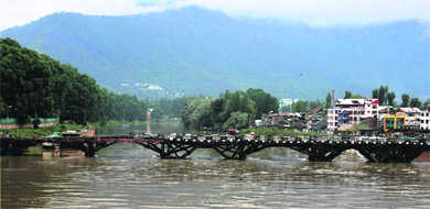 Flood alert sounded in Kashmir