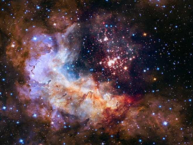 Celestial fireworks mark happy birthday for Hubble