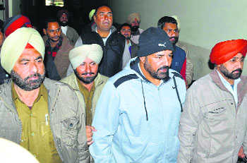 HC summons entire record in Bhola drug racket by April 30