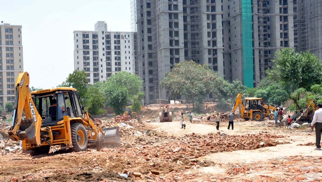 Congress sees govt’s corporate interest behind razing of houses