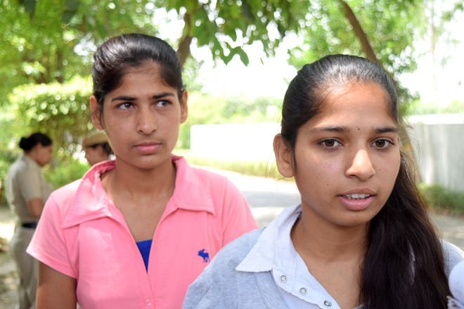 Sonepat sisters demand transfer of case to state Crime Branch