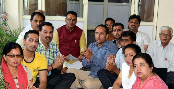 MLA's dharna forces govt to post SDM in Mussoorie