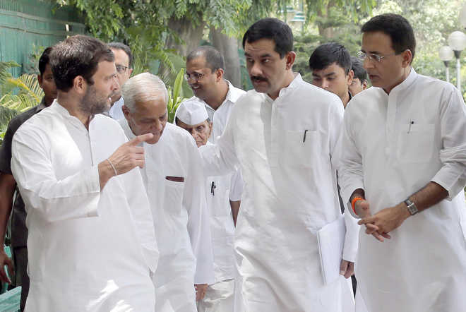 Will pressurise Centre to act on one rank, one pension issue: Rahul
