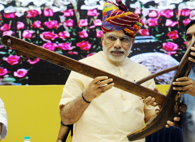 PM pitches for use of technology in farming, unveils kisan channel
