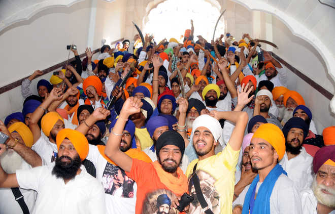 Bluestar anniversary: SGPC task force, Sikh youths clash