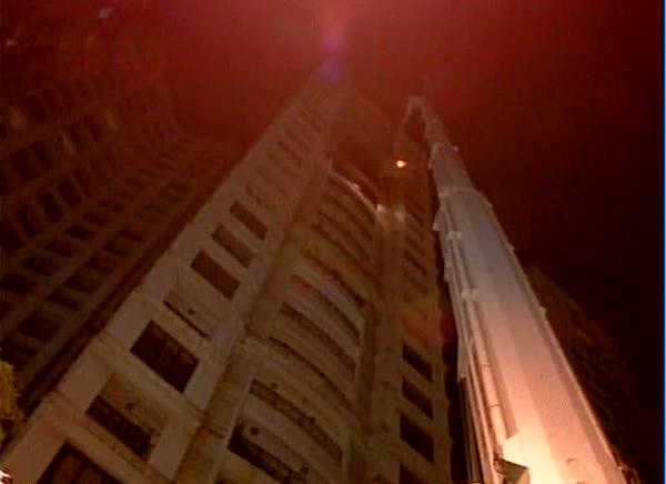 Seven dead, 18 injured in fire at Mumbai high-rise