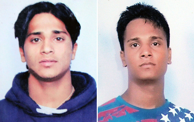 2 brothers die while saving sewer man's life