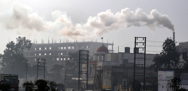 Pollution chokes city; air, water not spared