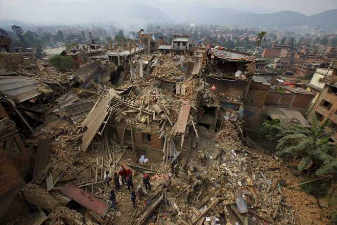 India announces $1-billion aid for rebuilding Nepal