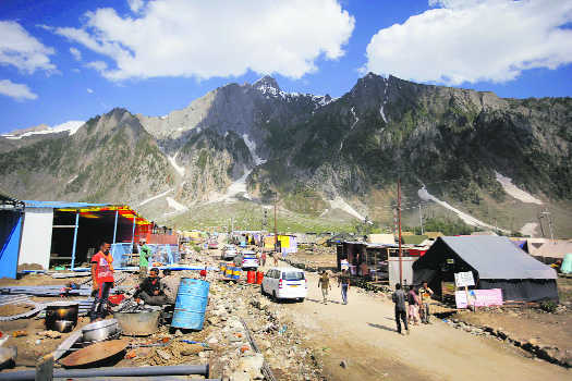 In wilderness of Baltal emerges a city of tents and faith