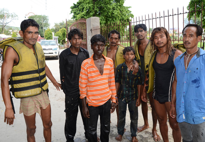 16-hour ordeal ends, six rescued from Neeldhara