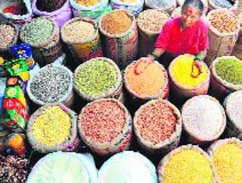 Centre wants states to retain stock cap on three pulses