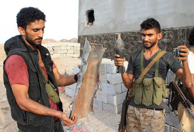 Saudi-led air strike on Yemen rebel bastion kills 23