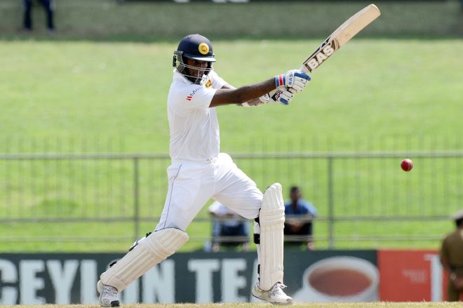 Mathews puts Lanka on top