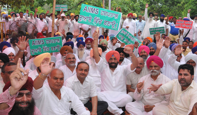 Will move high court if AIIMS not set up in Doaba, says Khaira