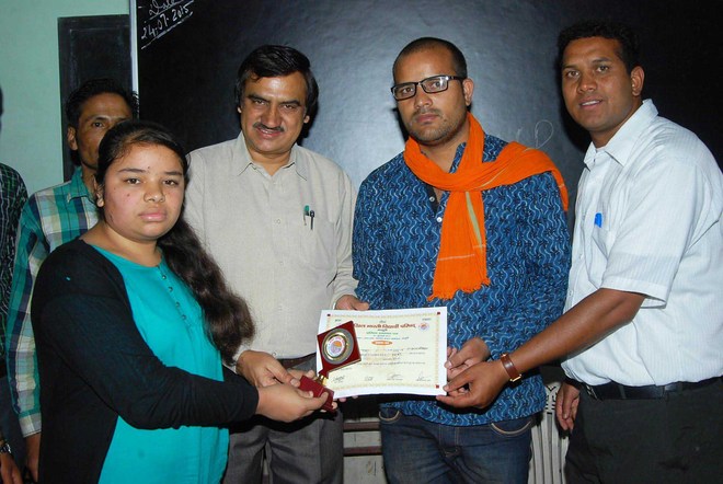 ABVP felicitates 30 students for excelling in Class XII