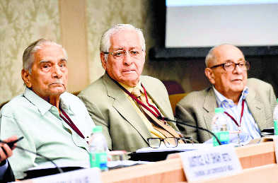 Eminent persons hold key to NJAC