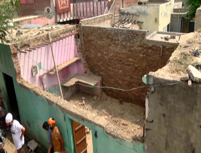 Dalit family rendered shelterless as house roof collapses in rain