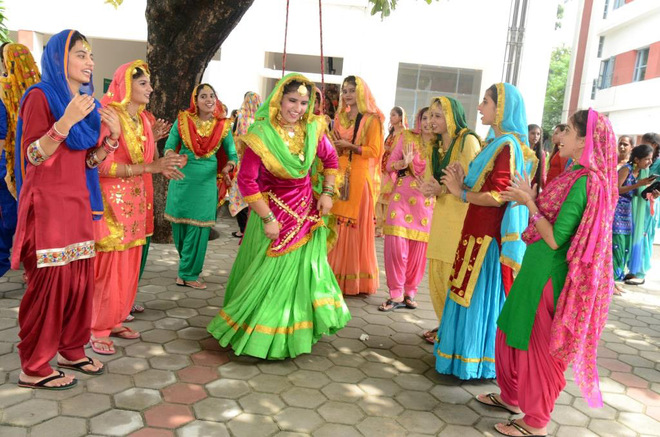 Saree For Teej Festival - Hariyali Teej Special 2021 | Mirra Clothing