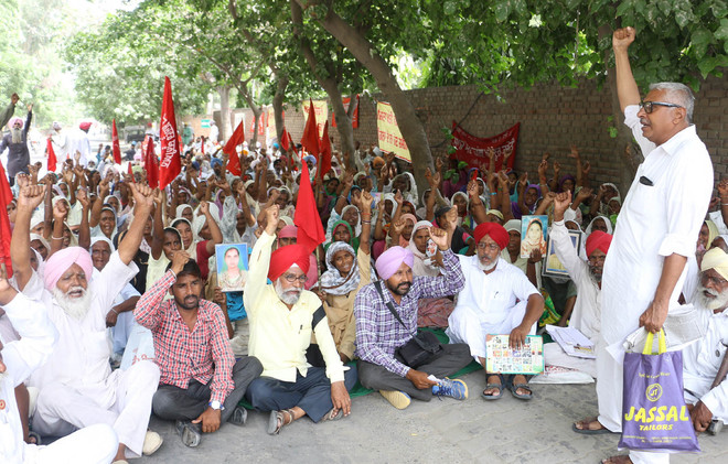 Farm labourers up in arms