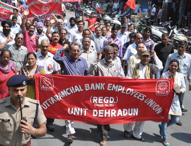 Labour unions’ strike hits normal life in state
