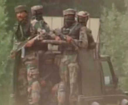 Army jawan, four militants killed in Handwara encounter