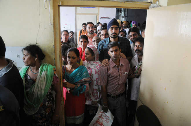 Ailing Civil Hospital struggles against dengue