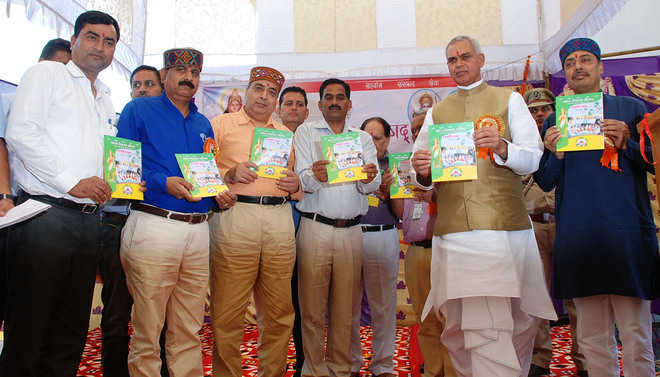 Inculcate good moral values among youth: Guv