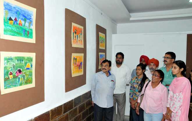 Mitra depicts rural life on canvas
