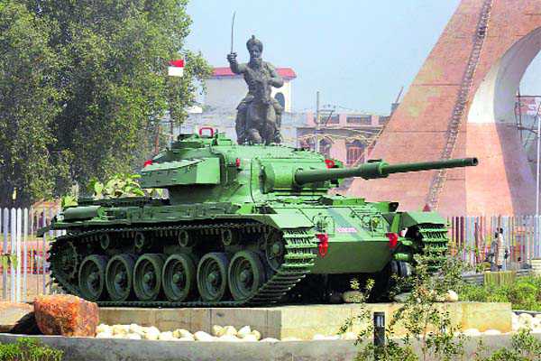 Tanks captured from Pak to adorn war memorial