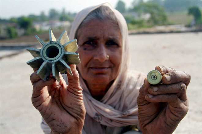 Heavy border shelling a day after BSF strike