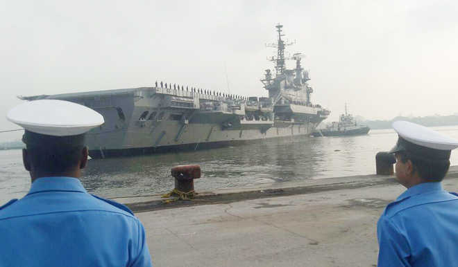 Navy says goodbye to INS Viraat, world''s oldest aircraft carrier