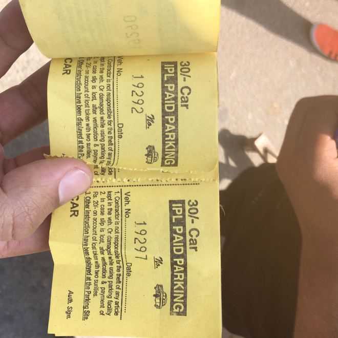Fans fleeced in the name  of parking fee in Mohali
