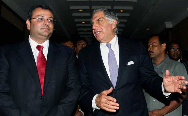 Tata Sons replaces Cyrus Mistry with Ratan Tata as interim chief