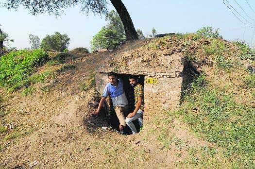 Border dwellers want state-of-art bunkers