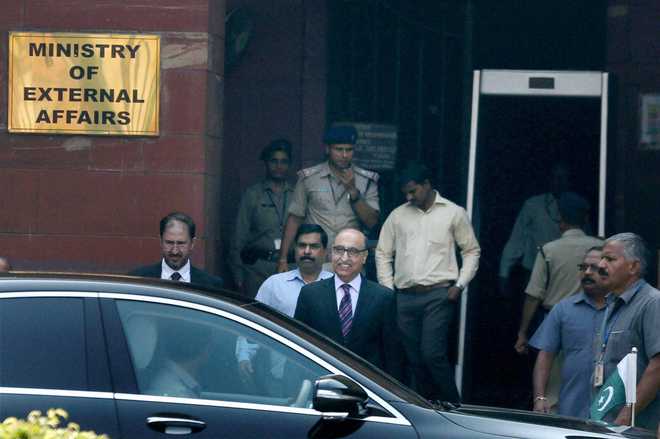 Espionage case: Pakistan High Commission staffer told to leave; envoy protests