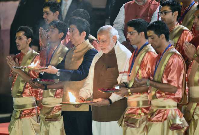 Modi to visit Japan for third annual summit on Nov 11