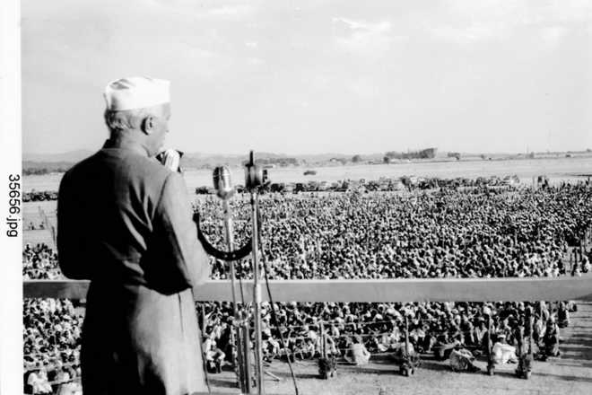 Nehru Commences Election Tour Of Punjab