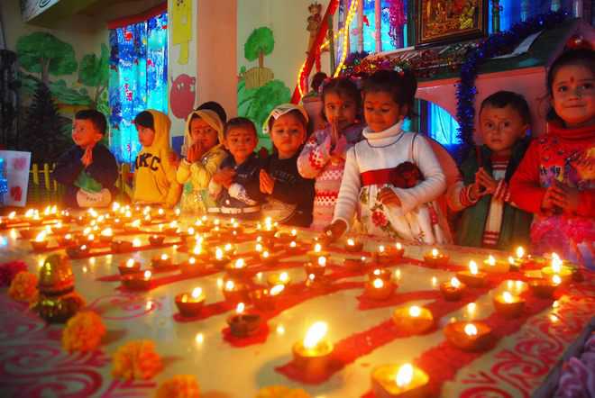 Celebrating Diwali the traditional way