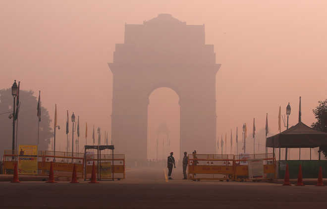 Pollution goes through the roof in Delhi; visibility plunges