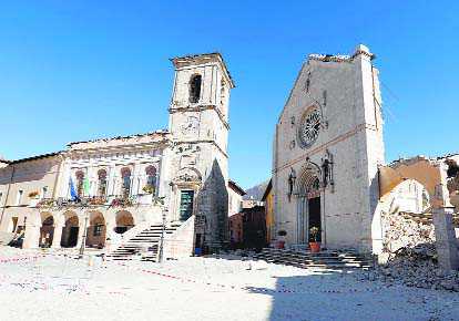 Quake razes Italy’s heritage