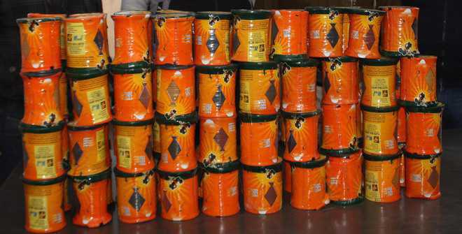 Despite prohibition, Chinese string arrives in markets - The Tribune