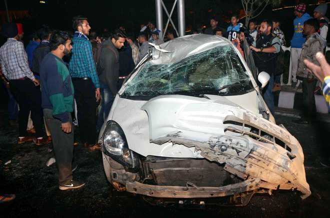 Cars collide on Ferozepur road, occupants escape with minor injuries